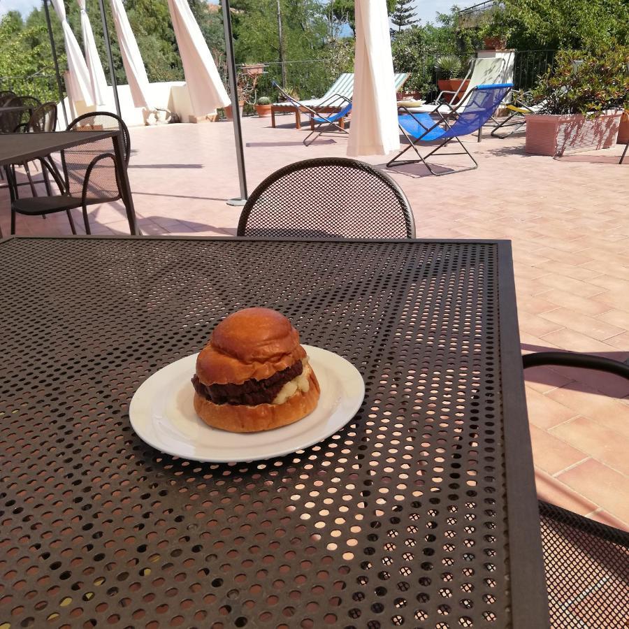 Casa Del Geco Bed & Breakfast Paestum Ngoại thất bức ảnh