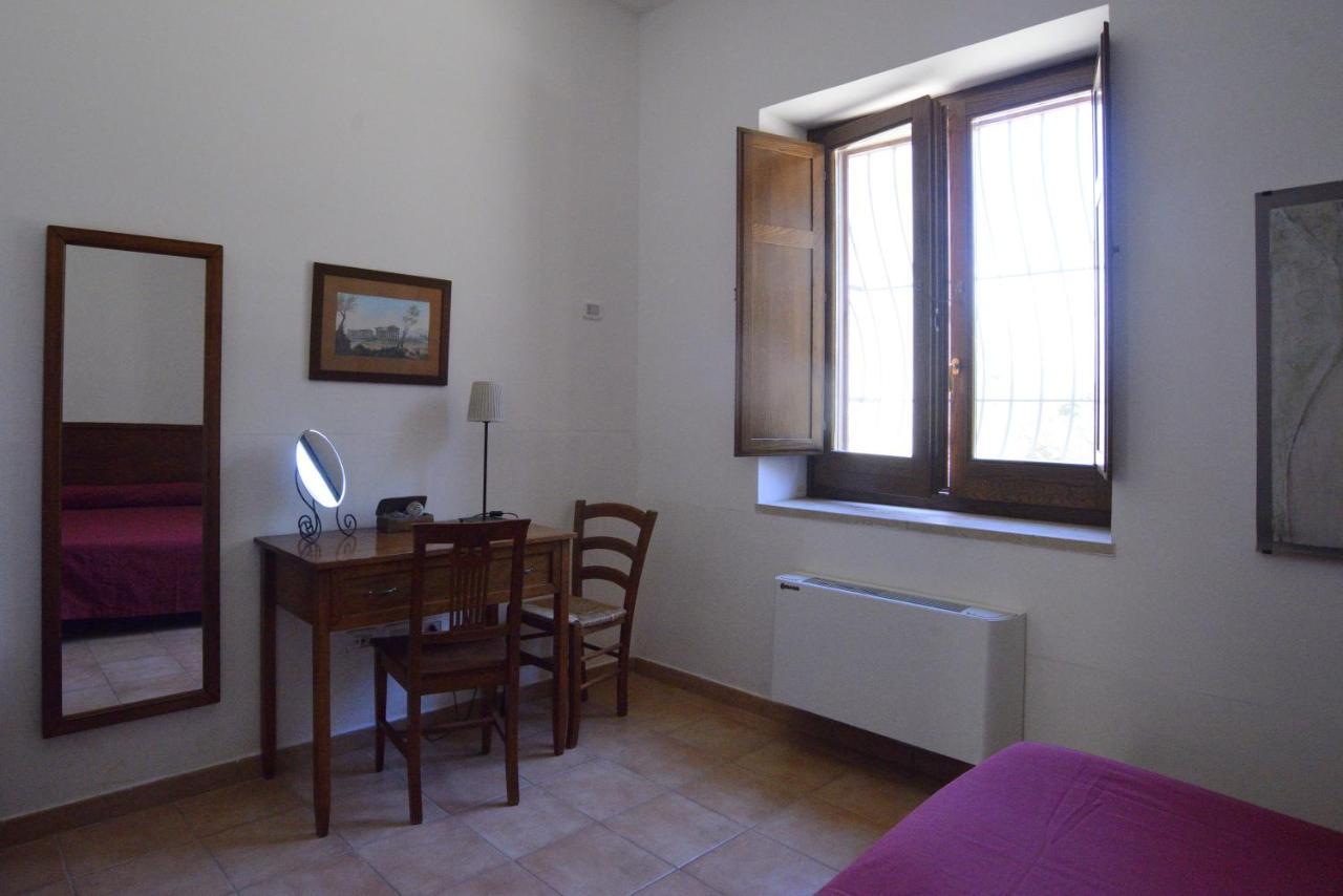 Casa Del Geco Bed & Breakfast Paestum Ngoại thất bức ảnh